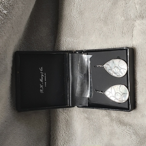 Mother of Pearl Caged Teardrop Earrings in Sterling Silver NWT - Picture 7 of 7